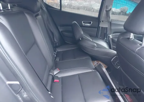 2018 Acura Tlx z USA, uszkodzony, nr VIN 19UUB1F32JA010139